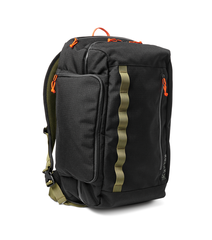 Side view of the Roark 3 Day Fixer Bag highlighting its ergonomic design and comfortable straps.