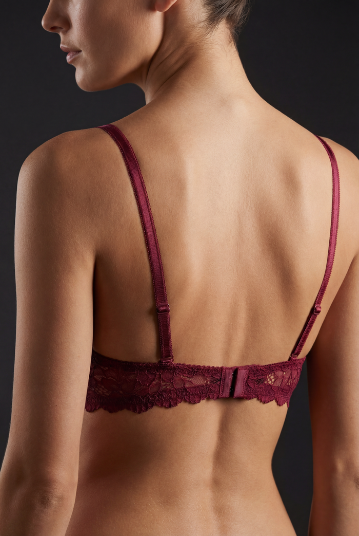 3/4 lace covered padded cup bra underwired for support