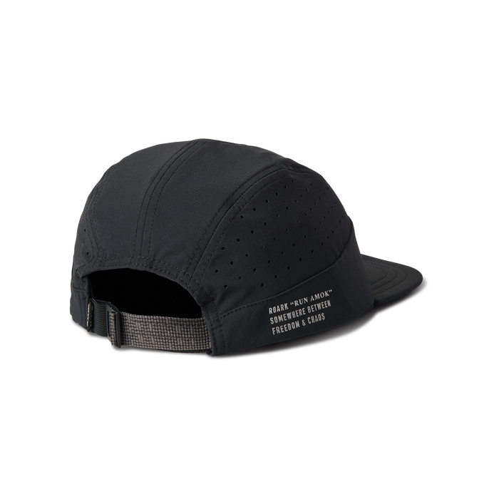 Explore in style with Roark's exclusive black adventure gear, designed for the modern traveler and outdoor enthusiast.