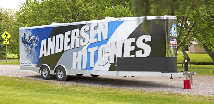 Red Andersen Jack Blocks Under Blue Travel Trailer - Usage Example | United RV Parts