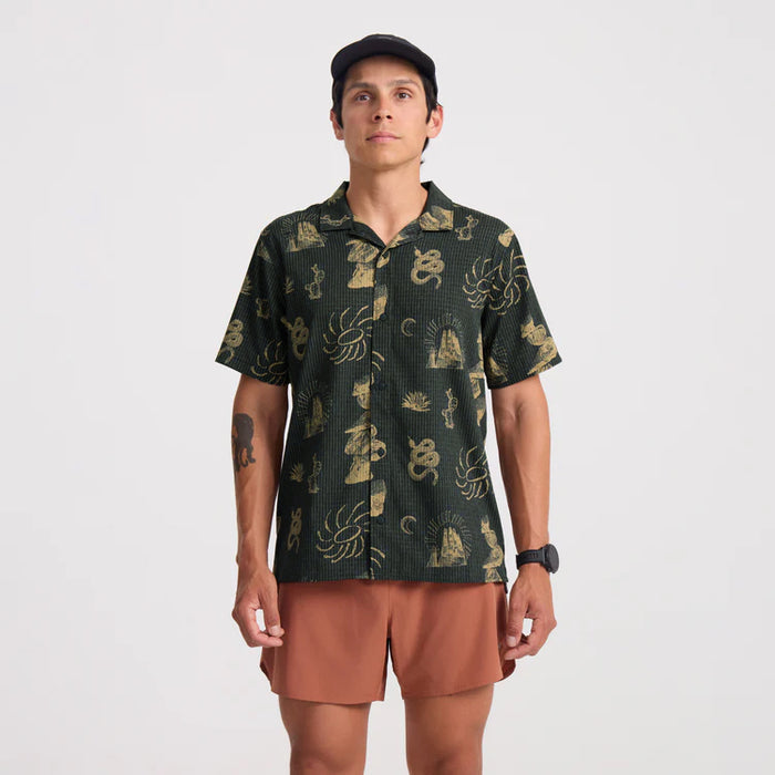 Stylish active shirt featuring a camouflage pattern with visible collar and buttons, perfect for outdoor adventures