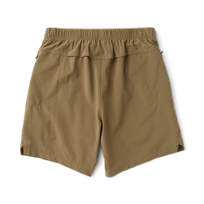 Adventurous scene with unidentified Roark product, enhancing the travel and outdoor experience, image RS384 MUR 002.