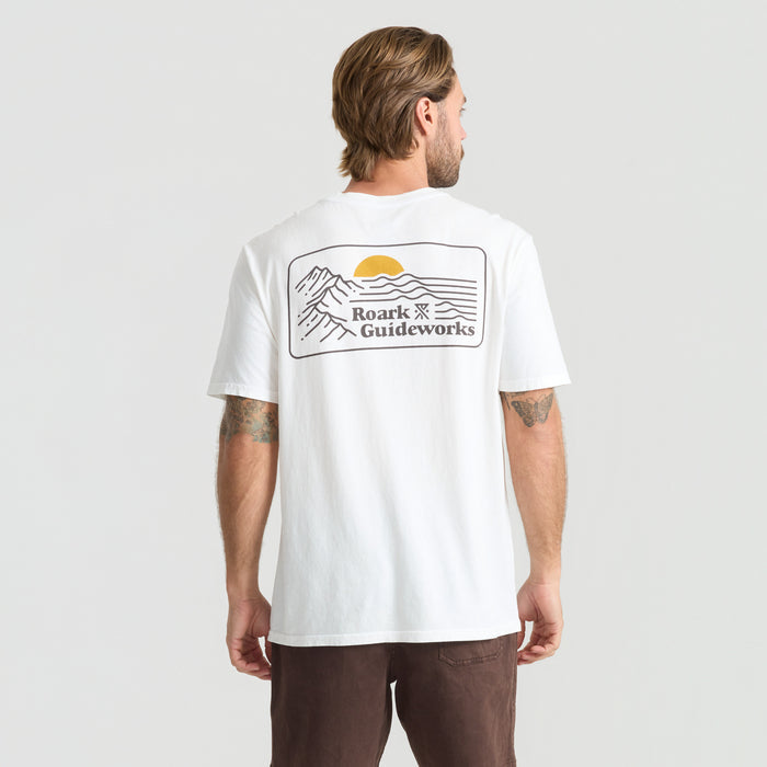 Active shirt designed for adventure, ideal for travel and outdoor activities by Roark, model RT1476 WWH 1059.