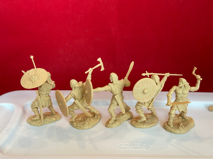 Einar & Vikings   (Tan Color)  5 Sets / 55 Figures Special  + 28 OF OUR WAR LORD FRISIANS