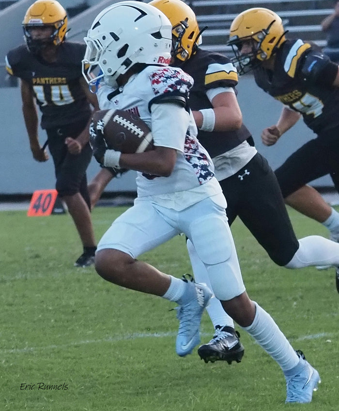 Hardin-Jefferson Hawks at Liberty Panthers