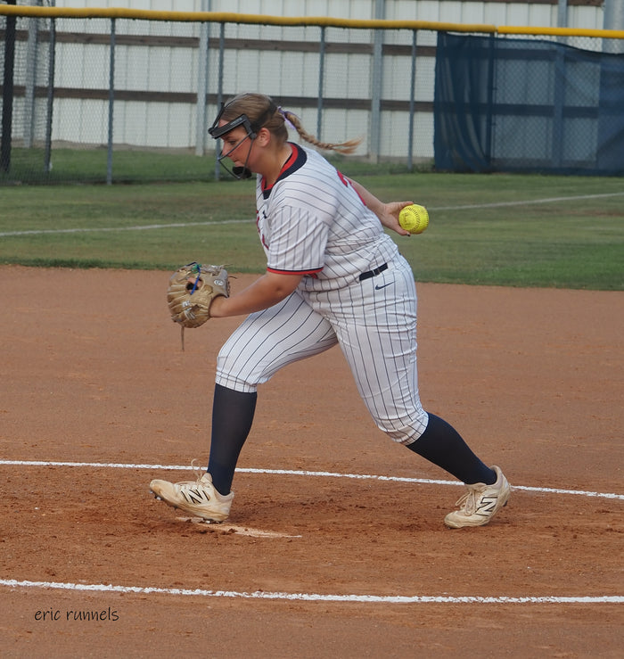 Hardin-Jefferson Lady Hawks vs Huffman Girls Varsity Softball, 2026.