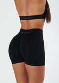 LUXE SCRUNCH SHORTS - BLACK