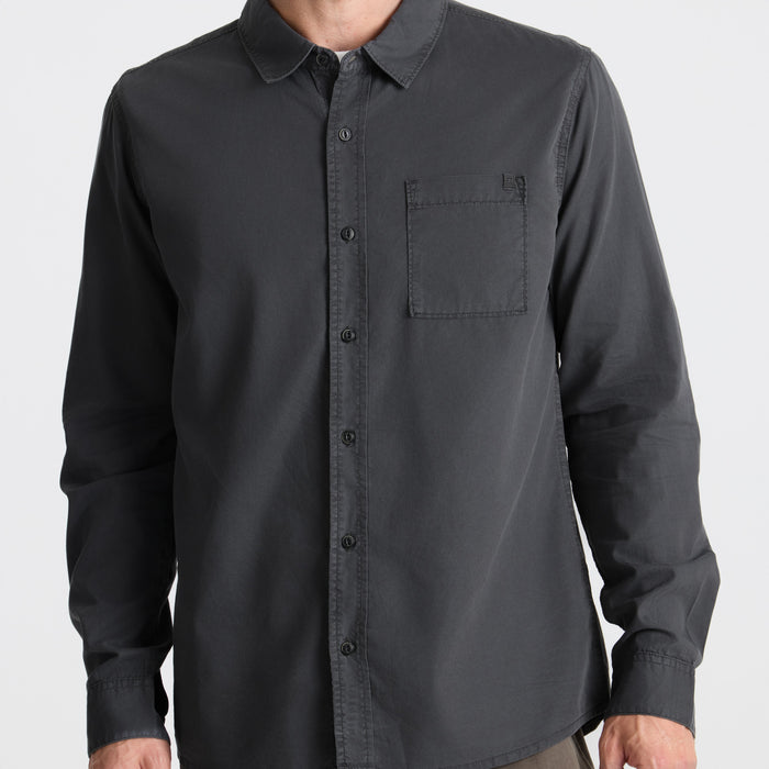 Adventure-ready Roark gear in picturesque outdoor setting, inspiring travel and exploration.