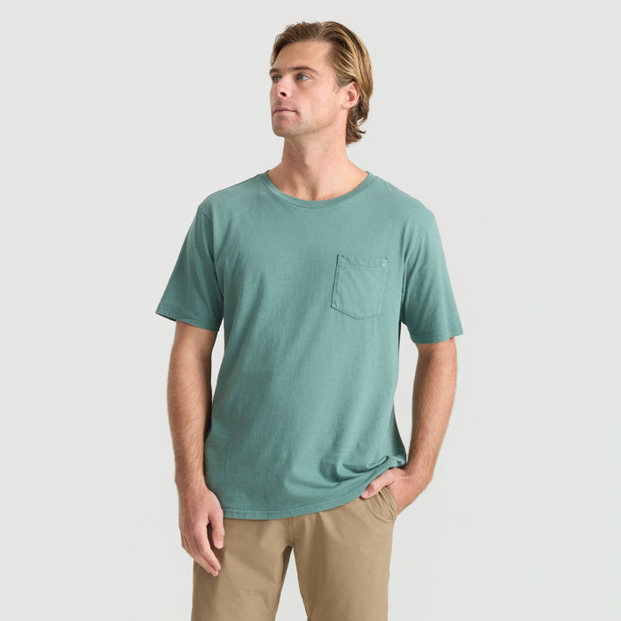 Outdoor adventure scene encapsulating the spirit of exploration with Roark's undefined product, highlighting a connection with nature and the thrill of the journey.