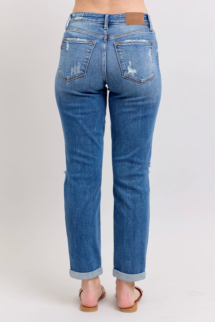 Mid Rise Vintage Wash Boyfriend Fit W/ Distressed: MD / 13(31)