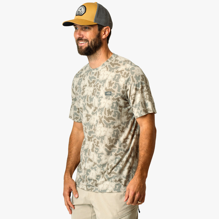 Sand Grouper Camo  $Model is 6'0" 182lbs Size M$
