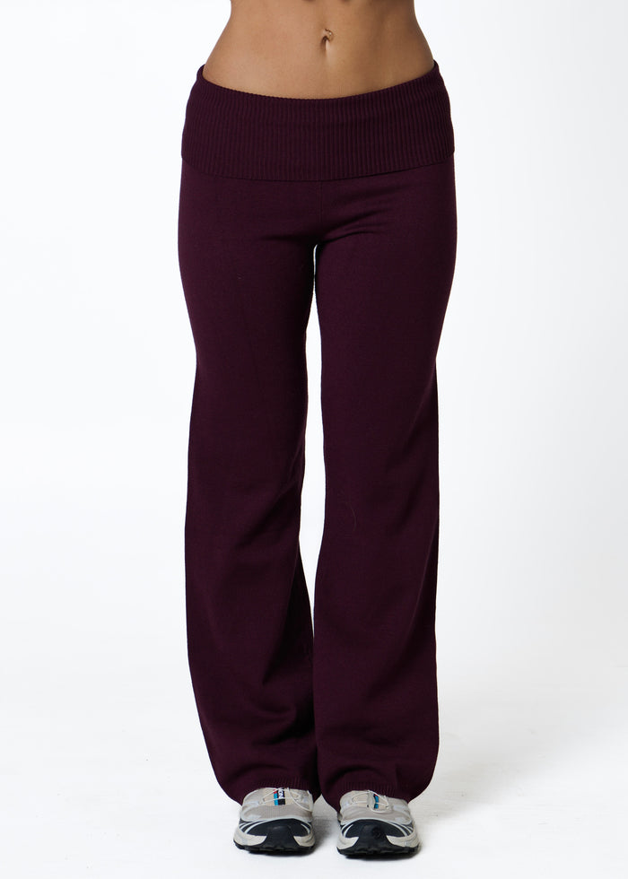 OFF DUTY FLARES  - PLUM
