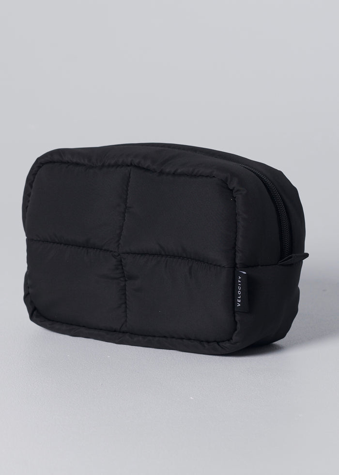 PILLOW ESSENTIALS BAG - BLACK