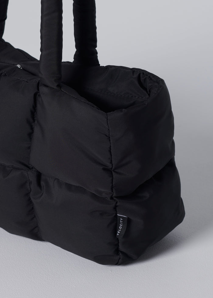 PILLOW TOTE - BLACK