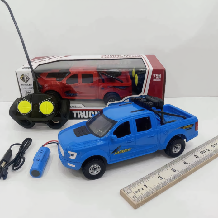 RC Pickup Bus