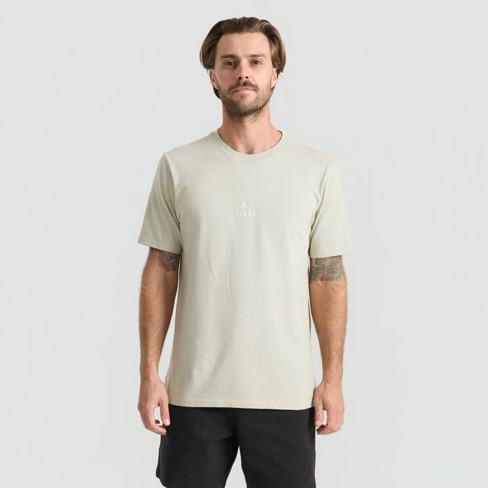 Active shirt designed for adventure, perfect for travel and outdoor activities by Roark.