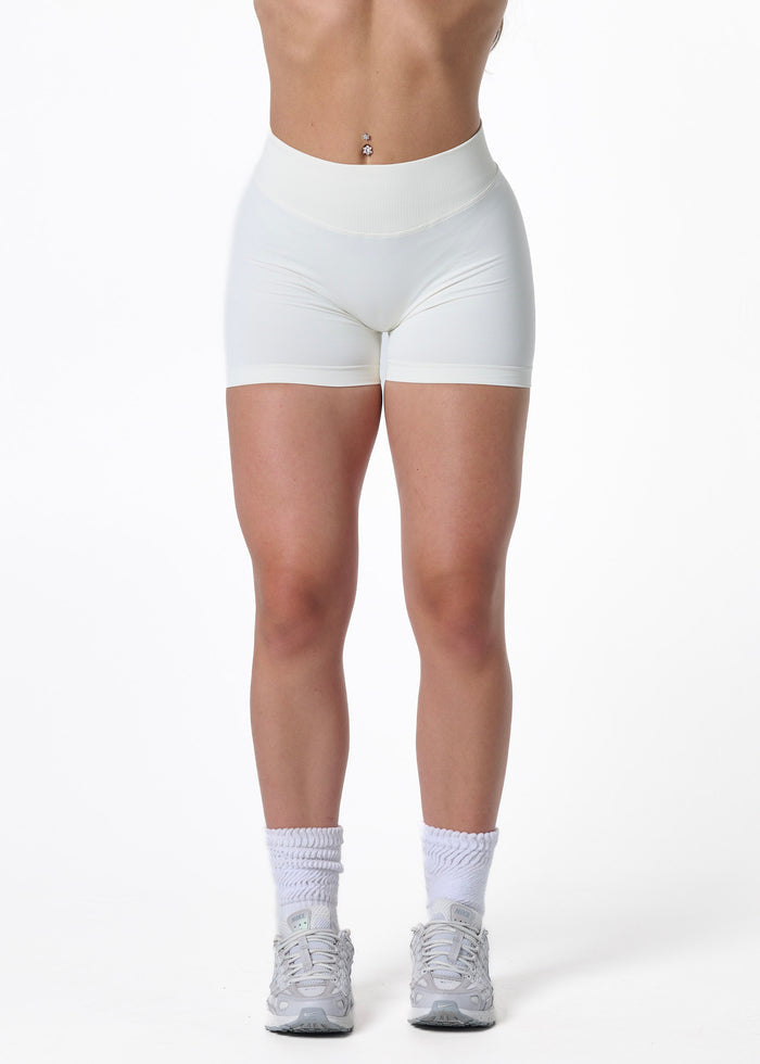 SCULPT SHORTS - VANILLA