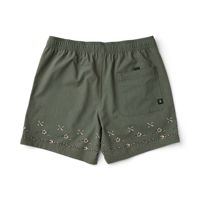 Versatile Roark Bermuda shorts styled for adventure and outdoor activities, perfect for active and travel pursuits.