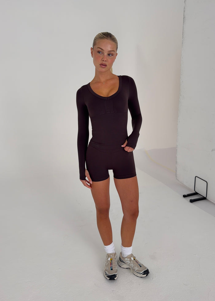 SIGNATURE LONG SLEEVE - ESPRESSO