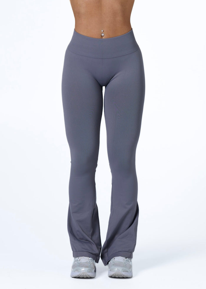 SIGNATURE SCRUNCH FLARES - GREY