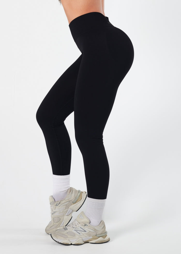 SIGNATURE SCRUNCH LEGGINGS - LIQUORICE