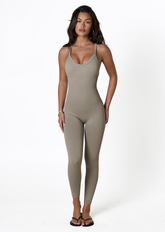 SILHOUETTE JUMPSUIT - OAT