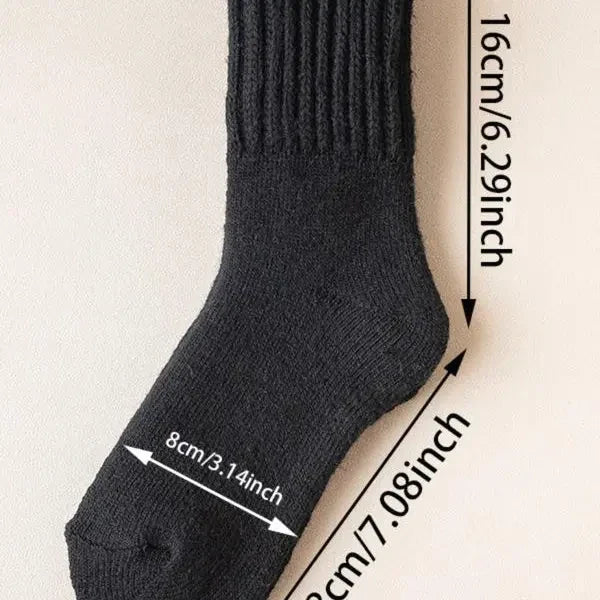 Solid Mid Calf Casual Socks