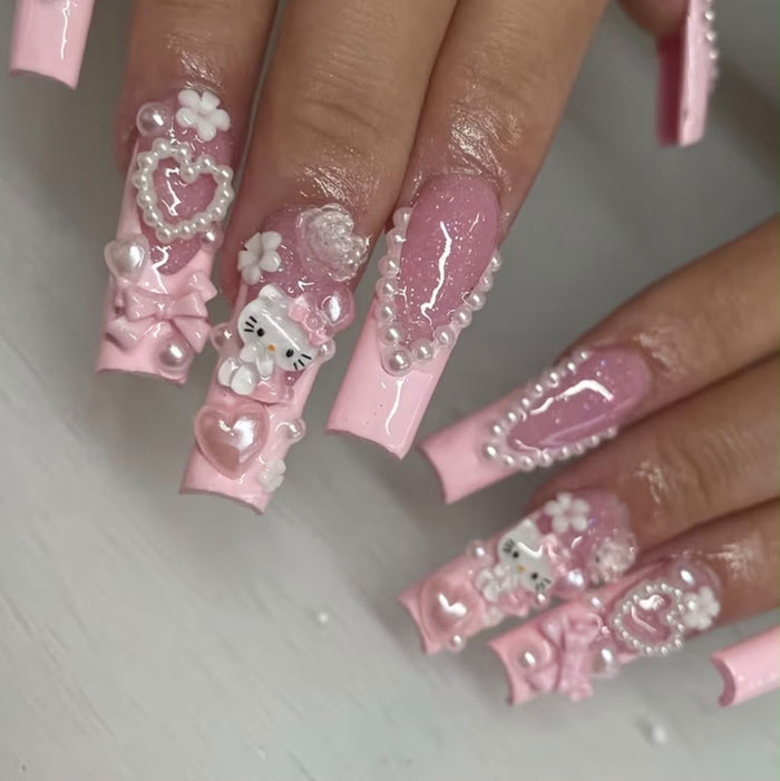 Uñas de HelloKitty