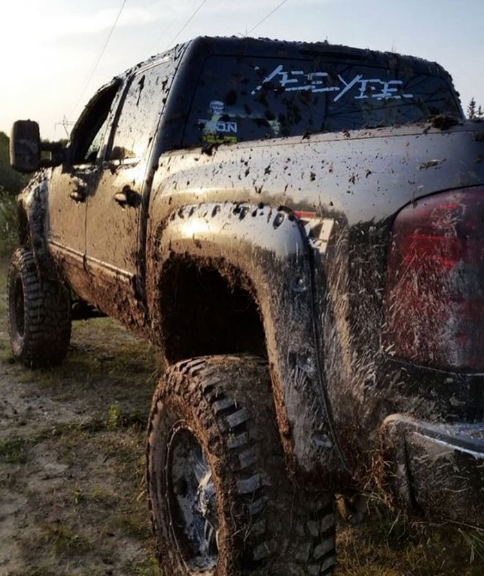 White Yee Yee windshield decal (36")