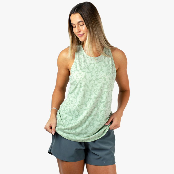 Bay Leaf $Model is Height: 5'7" Size M$