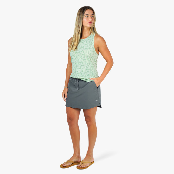 Bay Leaf $Model is Height: 5'7" Size M$